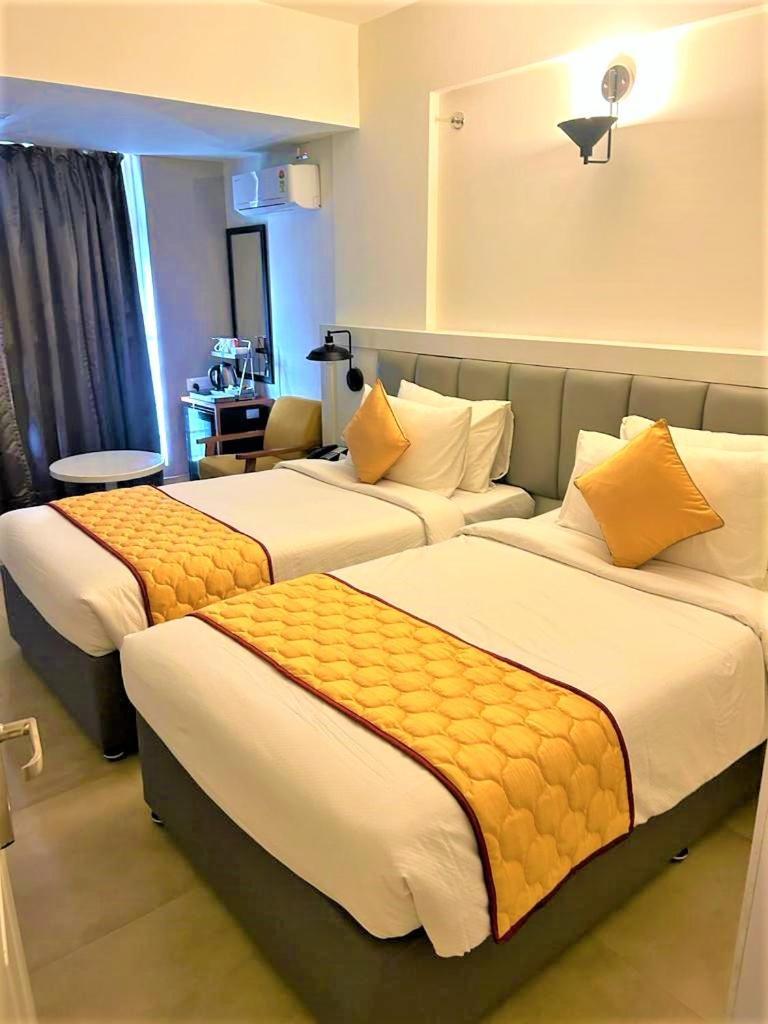 The Altruist Business Hotel Whitefield Bangalore Buitenkant foto